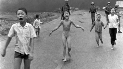 Aboutface: Facebook reverses removal of  ‘napalm girl’ photo