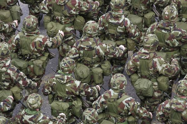 Numbers leaving Defence Forces reaches ‘crisis’ proportions