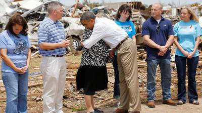 Obama visits Oklahoma to meet families affected by tornado