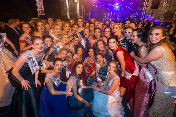Rose of Tralee: Daithí roars at boyfriends as Will Leahy’s head lurks in the wings