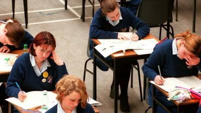 Schools reports may go to 18-year-olds instead of parents