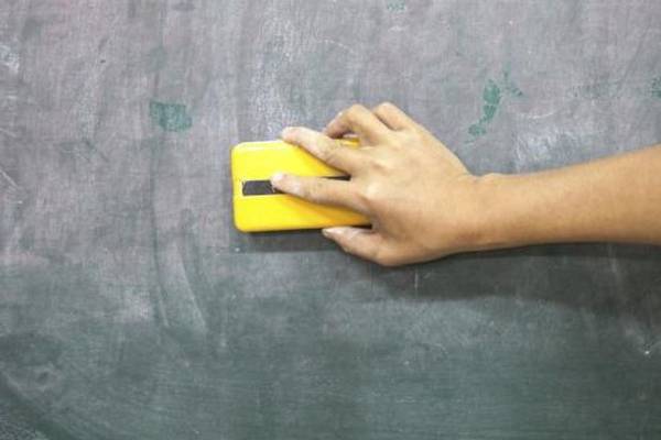 Secondary school teachers to receive free training for foreign languages