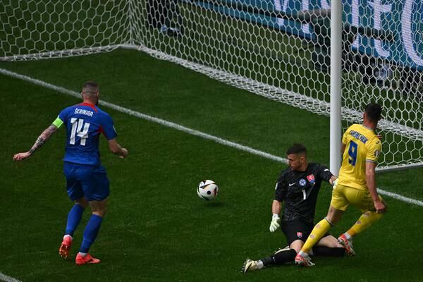 Yaremchuk strikes late to complete Ukraine’s comeback win over Slovakia 