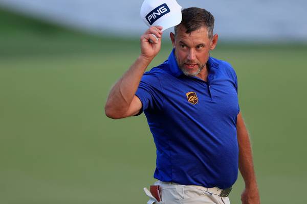 Lee Westwood takes two shot lead into final round at Sawgrass
