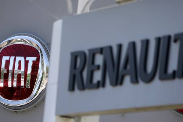 Fiat Chrysler pulls plug on €33bn Renault merger