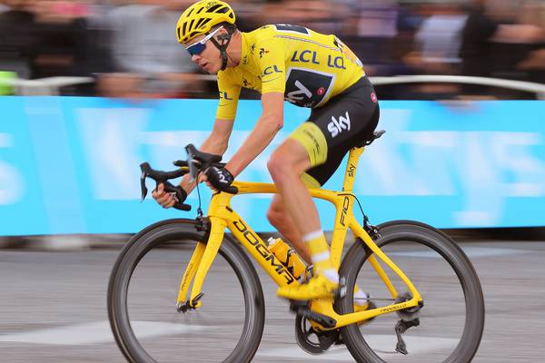Chris Froome eyes up double as he confirms Vuelta a Espana ride