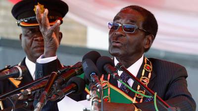 Mugabe sworn in as Zimbabwe president