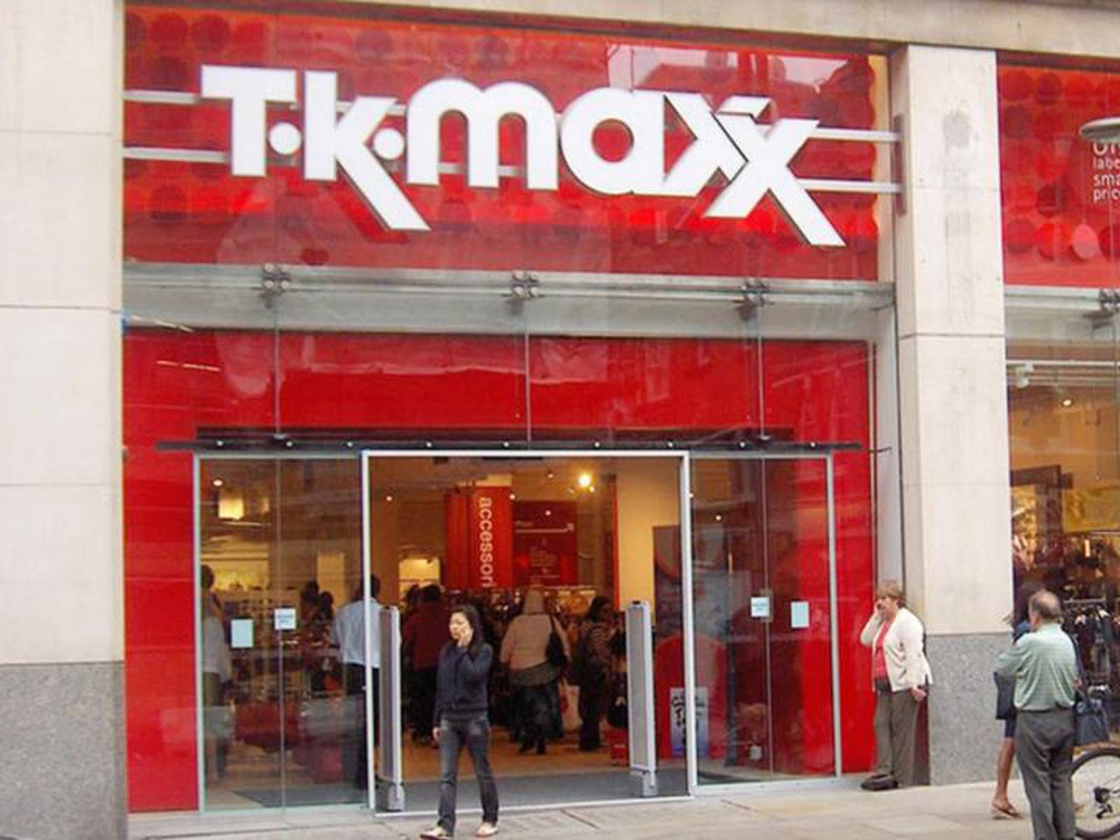TK Maxx  Shopping in the center of the Bauhaus city