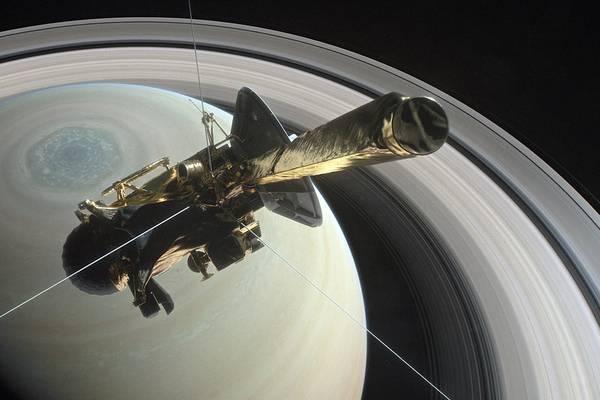 Bye Cassini: Nasa’s Saturn probe sends its final transmission