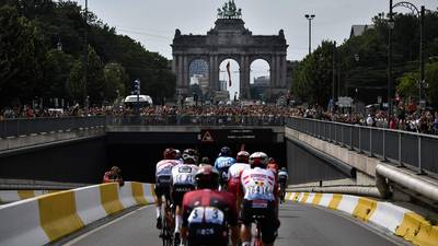 Tour de France: Martin and Roche lose no time in opening stage