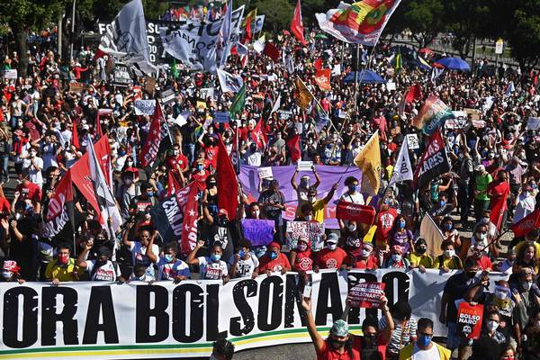 Protests against Bolsonaro grow after court backs corruption inquiry