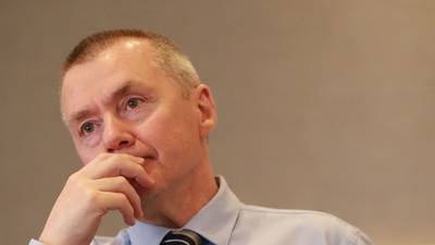 Willie Walsh faces uphill battle in fighting €205m data breach fine
