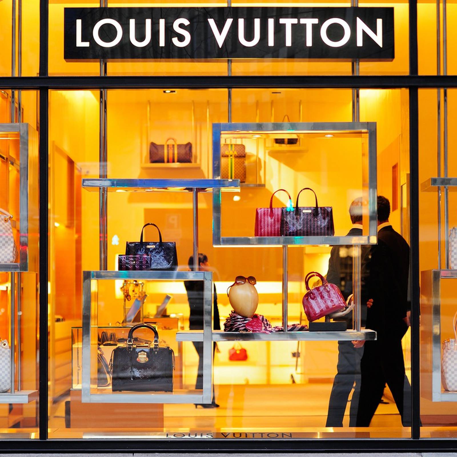 Louis Vuitton Storefront In Dublin Ireland Stock Photo - Download