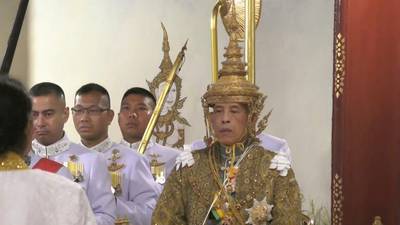 Thai king is officially crowned in elaborate ceremony