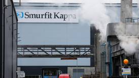 Smurfit Kappa delay to chairman exit backed by shareholder adviser