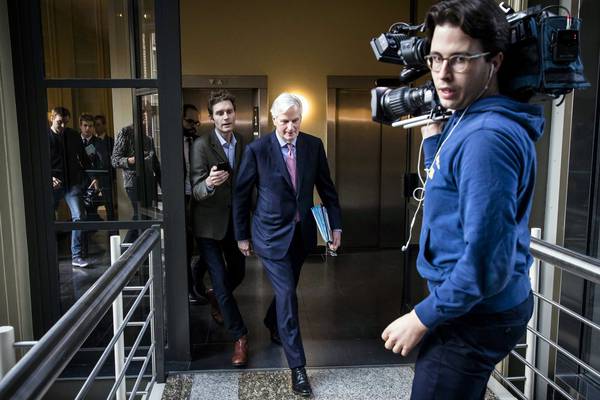 Barnier warns UK it is closing doors on itself with Brexit strategy