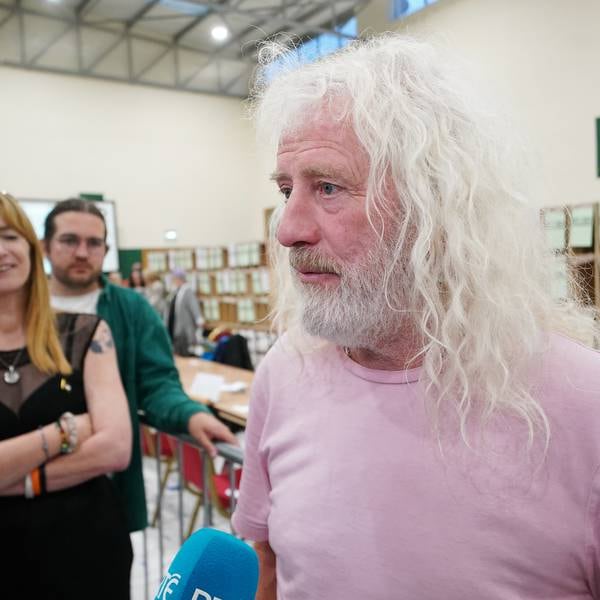 Mick Wallace pledges to continue campaigning following loss of seat to Ní Mhurchú