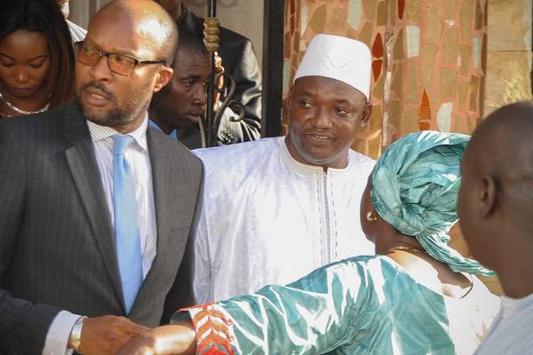 Senegal troops enter Gambia as ruler refuses to step down
