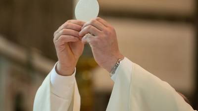 Confirmation children: Families must attend Mass, says priest