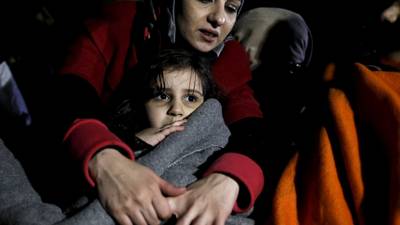 Migrant crisis: EU-Turkey agreement  comes into force