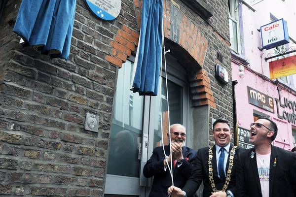 Plaque unveiled at Ireland’s first gay and lesbian community centre